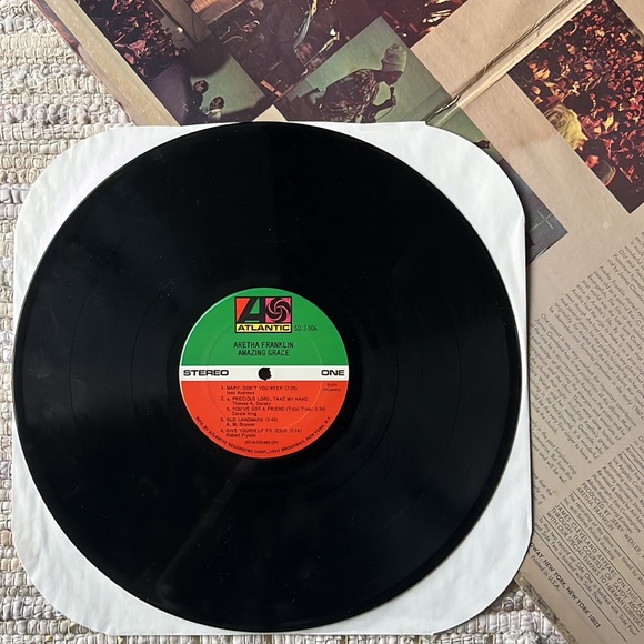 Aretha Franklin - “Amazing Grace” Vinyl 2x LP - Picture 3 of 7